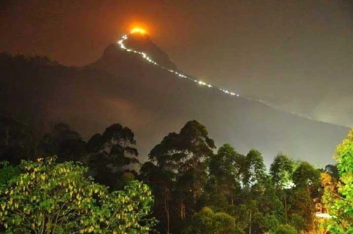 ශ්‍රී පාද වන්දනා සමය අවසන්